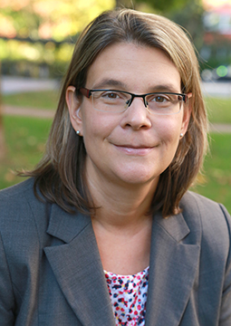 Portrait of a woman (Source: © BAMF) Portrait of a woman